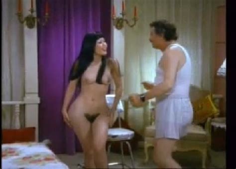 Naked Lyn May In Noches De Cabaret