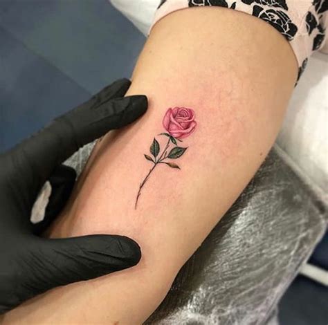 37 Tatuagens De Rosas Incríveis E O Seu Significado Página 2 De 7