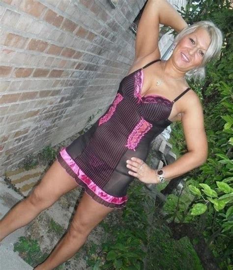 Rodeo Sex Milf En Lingerie