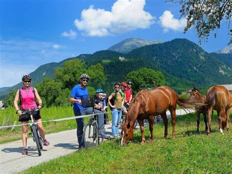 Družinske počitnice na kmetiji Slovensko podeželje Združenje