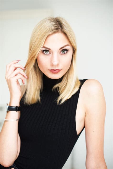 Dm Trend It Up Make Up Mit Nude Pen Matte Und Face Contouring Set