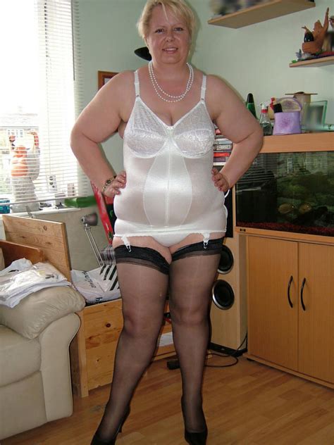 Porn Pics Of Old Adult Naked Battalion MatureWomenPics