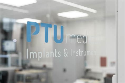 Unternehmen | PTUmedical – Implants & Instruments