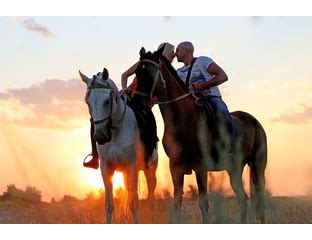 Подарочные сертификаты - Подарочный сертификат-Конная прогулка для двоих