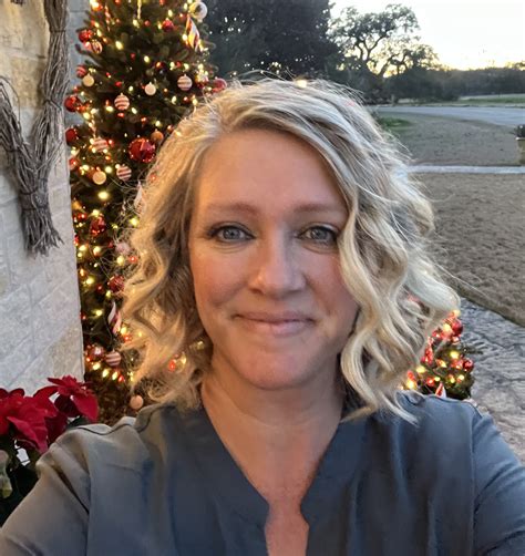 BreAnne Hardin – San Antonio Family Discovery Day