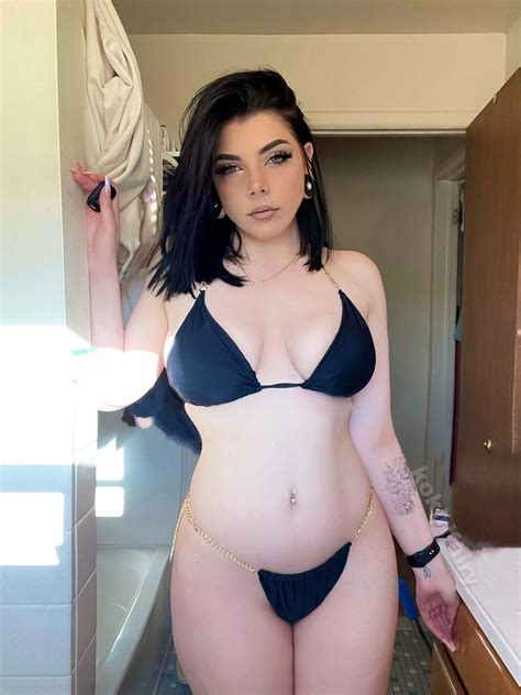 Wanna Go For A Swim Nudes Bigtitsinbikinis Nude Pics Org