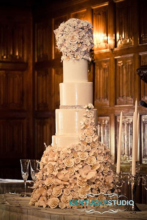 5 Foot Tall Wedding Cake By Martine S Pastries Lexington Kentucky