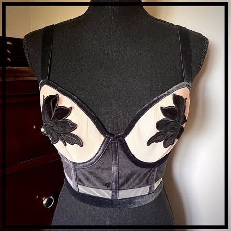 Victorias Secret Nude Black Long Line Velvet Appli Gem