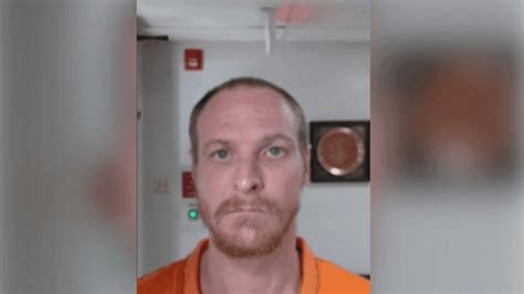 Pulaski Co Sheriff S Office Searching For Year Old Sex Offender