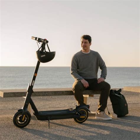 Segway Ninebot Kickscooter Max G D Puissance W