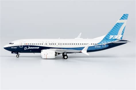 NG87005 NGModel Boeing In House B737MAX7 N7202U