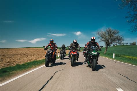 Hyper Naked Bike Vergleich Kawasaki Z H Se