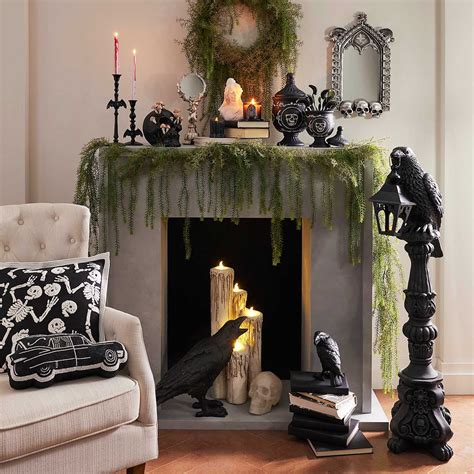 Moss Garland 72" | At Home