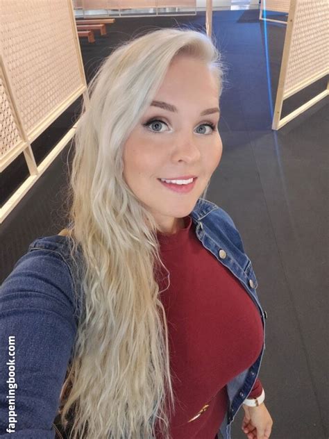 Emilia Linden Princesslinden Linden Emilia Nude Onlyfans Leaks