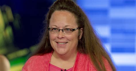 U S Judge Rules Against Kentucky Clerk Who Denied Same Sex Marriage Licenses Reuters