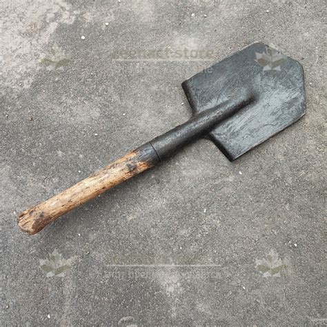 Small shovel of the Red army WW2