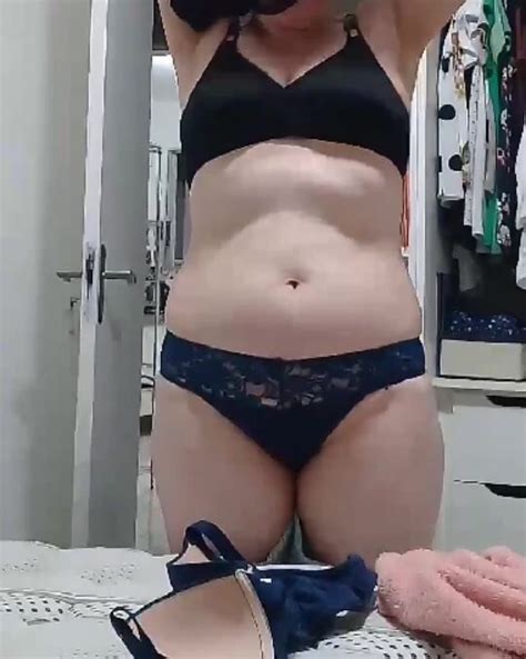 Busty Amateur Crown Cnn Amador