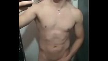 Hombre Caliente Vergon XVIDEOS