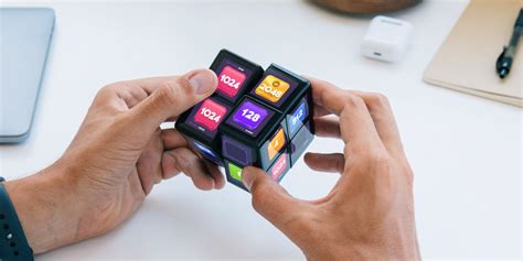 Meet WOWCube: A Twisty Handheld Set To Take Gaming To A New Dimension