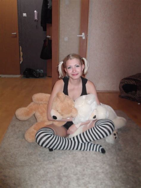 Amateur Photos 758 Amateur Pic7093 23650 Porn Pic