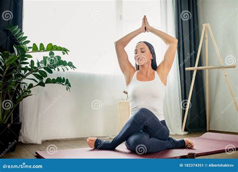 Flexible Woman Do Yoga Exercises with Crossed Legs Stock Image - Image ...