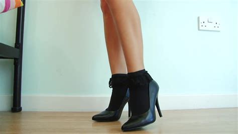 Sultry Blonde Teen Fingers Her Moist Cunt XHamster