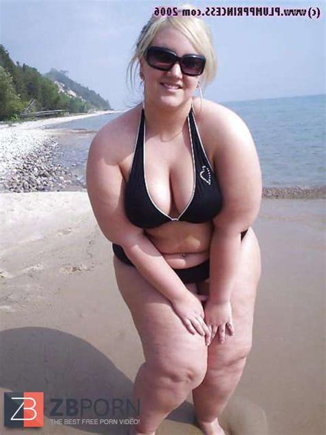 Bootylicious Beach Honey ZB Porn