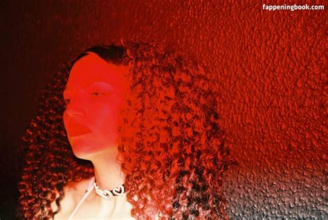 Úrsula Corberó Nude OnlyFans Leaks Fappening FappeningBook