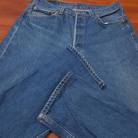 90s Medium Wash Levis 501 Jeans Fit Like 32 33w 3… Gem