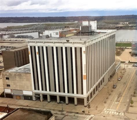 OSF Expands Downtown Peoria Development