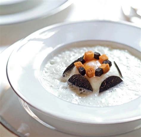 Recette Oeufs En Neige La Truffe Marie Claire