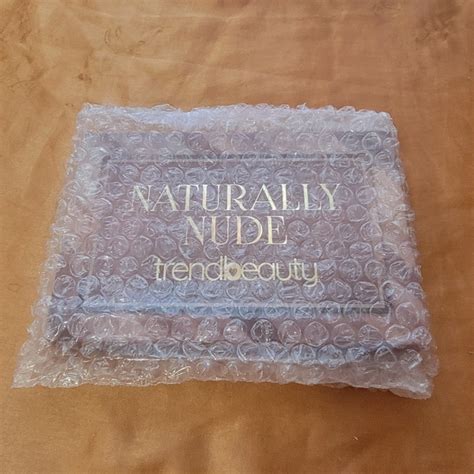 TrendBeauty Makeup Nib Trendbeauty Naturally Nude Palette Poshmark