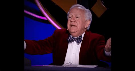 The Masked Singer Season 8 Hall Of Fame Night Pays Tribute To Gay Icon Leslie Jordan S Last