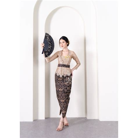Jual Kebaya Jadi Outline Semi Swarovski Tinkerbell Aleena Nude Cream By Yuli Kebaya Bali