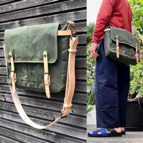 Olive Green Messenger Bag In Waxed Canvas Musette With Adjustable