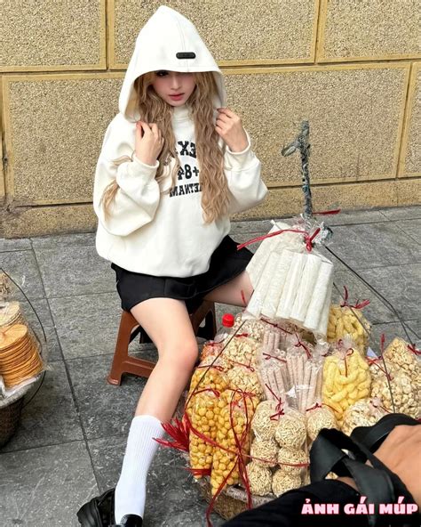 Hot Girl Xo I Non L Ai Nh Xo I Non Bikini Khi N Anh Em Ng N Ng