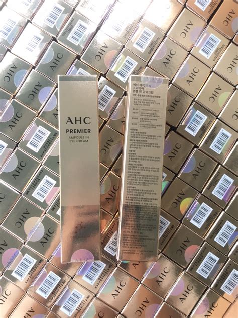 Urban Decay Naked Eyeshadow Palette