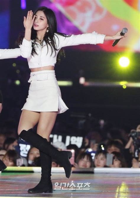 Twice Tzuyu The 33rd Golden Disk Awards 05012019