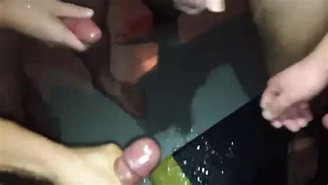 Gemeinsam Wichsen Tut Einfach Gut Gay Man Porn Xhamster