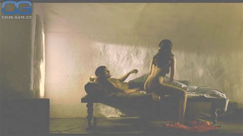 Freida Pinto Nude Pictures Photos Playboy Naked Topless Fappening