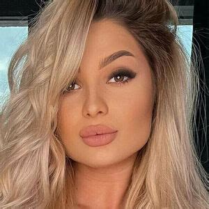 Your Secret Gf Leaked Nude Photos And Videos