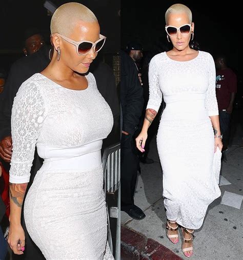 Amber Rose S Skimpy Lingerie Photo And Sexy Pink Toes