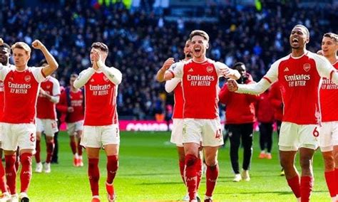 Man City Legend Absolutely Loves To Watch Arsenal Star Playing
