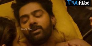 Naina Ganguly Breasts Bikini Scene In Parampara Tnaflix