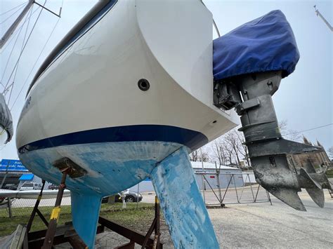 Used 1975 Ericson 27 53402 Racine Boat Trader