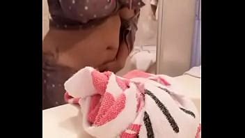 CÁMARA OCULTA UNIVERSITARIA TETONA XVIDEOS