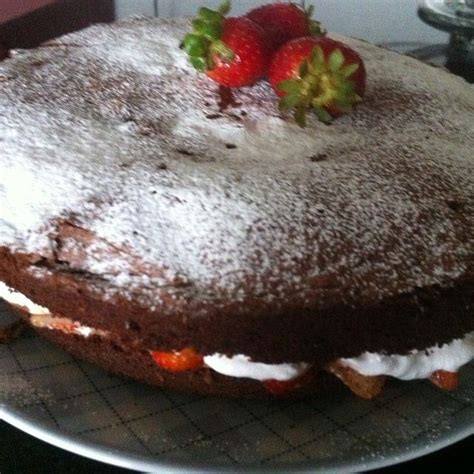 Meu Primeiro Naked Cake De Chocolate