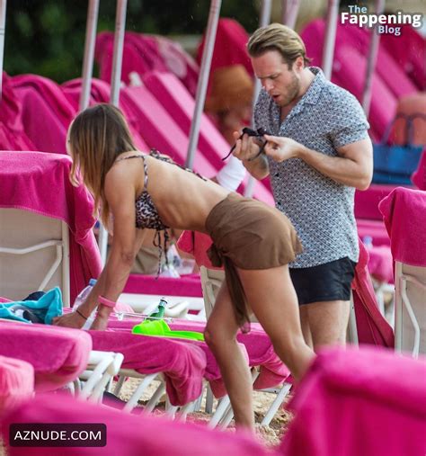Amelia Tank Sexy Shows Off Her Fabulous Physique Wearing A Hot Bikini At The Beach With Olly