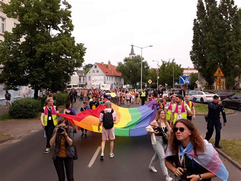 LUBUSKIE ZIELONA GÓRA Zielona Góra okryła się tęczą bo nie ma