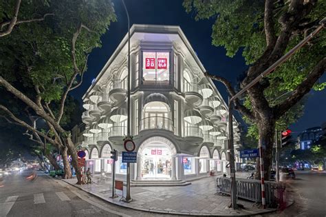 Gallery Of Uniqlo Flagship Store Hanoi Red Design Group Vietnam 12